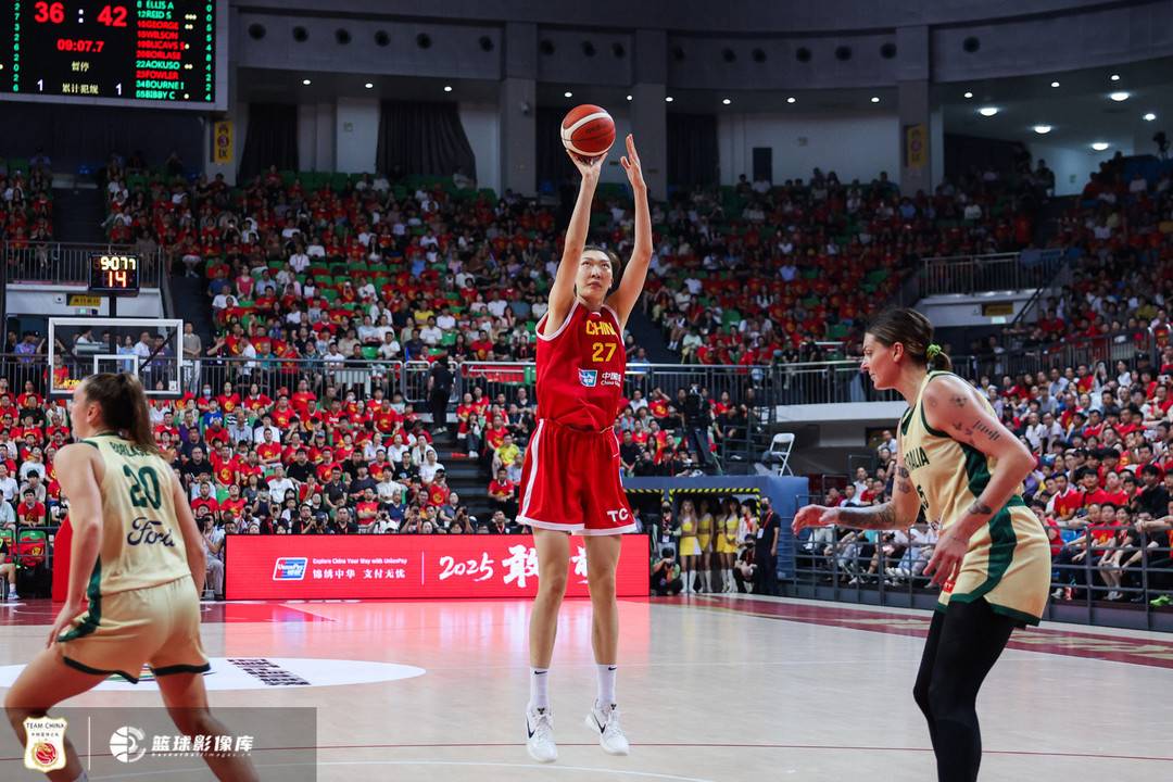中國女籃熱身賽73比69擊敗澳大利亞