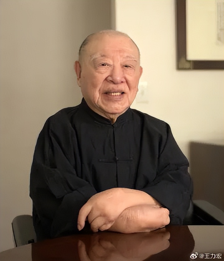 王力宏發文悼念舅公許倬云