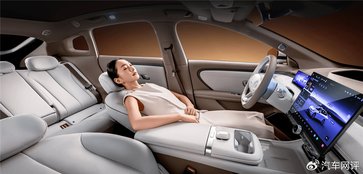 質(zhì)價(jià)比優(yōu)勢(shì)穿透2層天花板,長(zhǎng)安啟源A06將等級(jí)秩序推倒重置