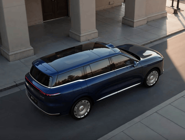 智己LS9價格即將揭曉!三款六座SUV齊發力,誰能成為市場新寵?